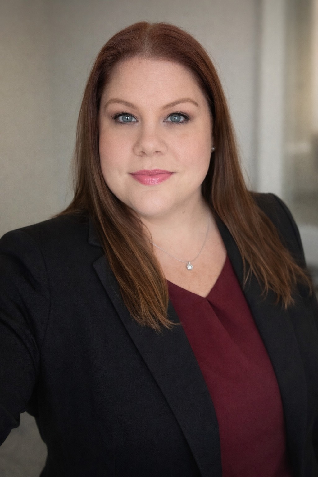 Nicole Lewis Headshot